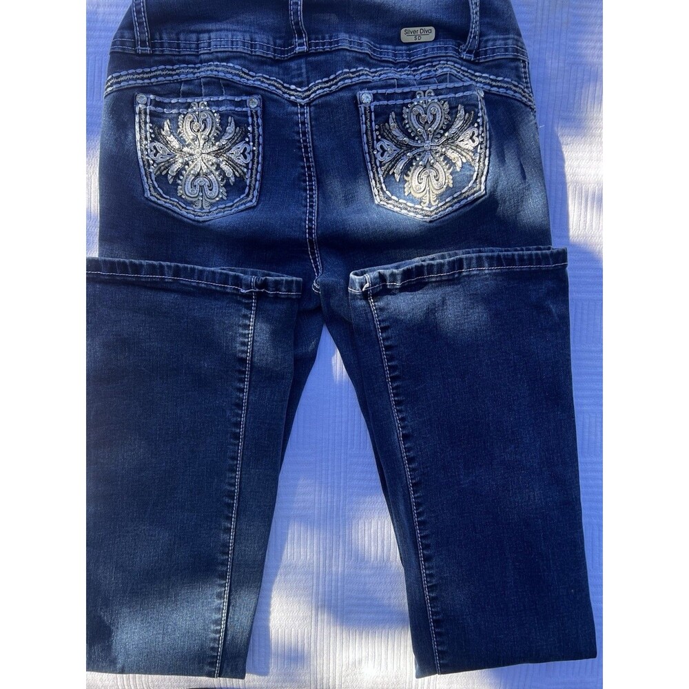Y2K Silver Diva SD Bootcut Jeans Embellished Pockets Button Fly Women’s 7/8